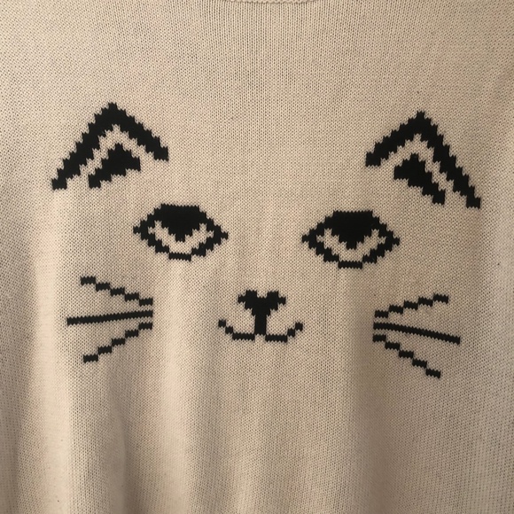 Cat face short sleeved sweater - Picture 2 of 3